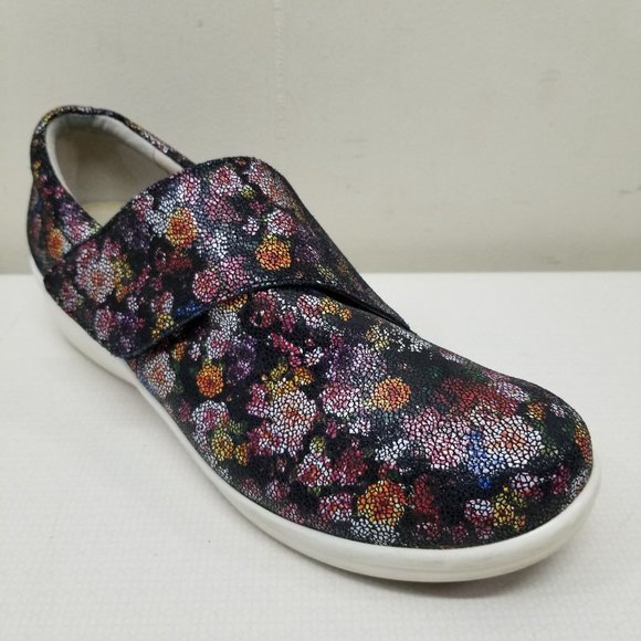 Alegria TRAQ QIN 689 Floral Loafers 40 9.5 10 Slip On Comfort Shoes Coquette - Picture 2 of 10